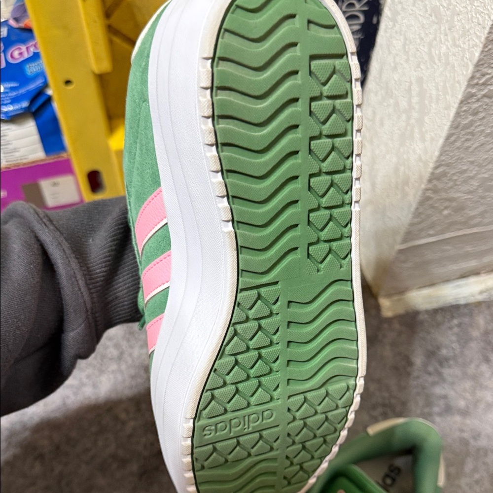 New adidas Green Suede Sneakers with Pink Stripes and White Accents never worn - Picture 4 of 4